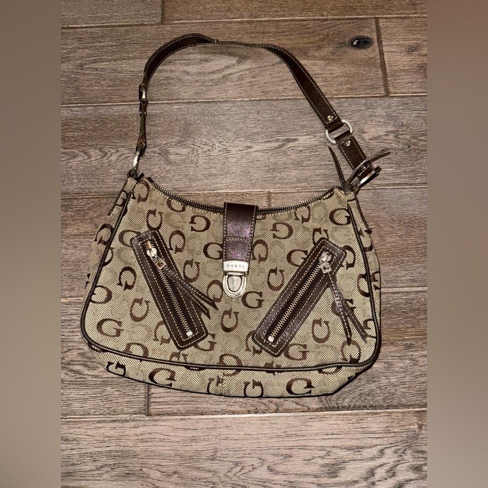 Guess vintage mini shoulder bag